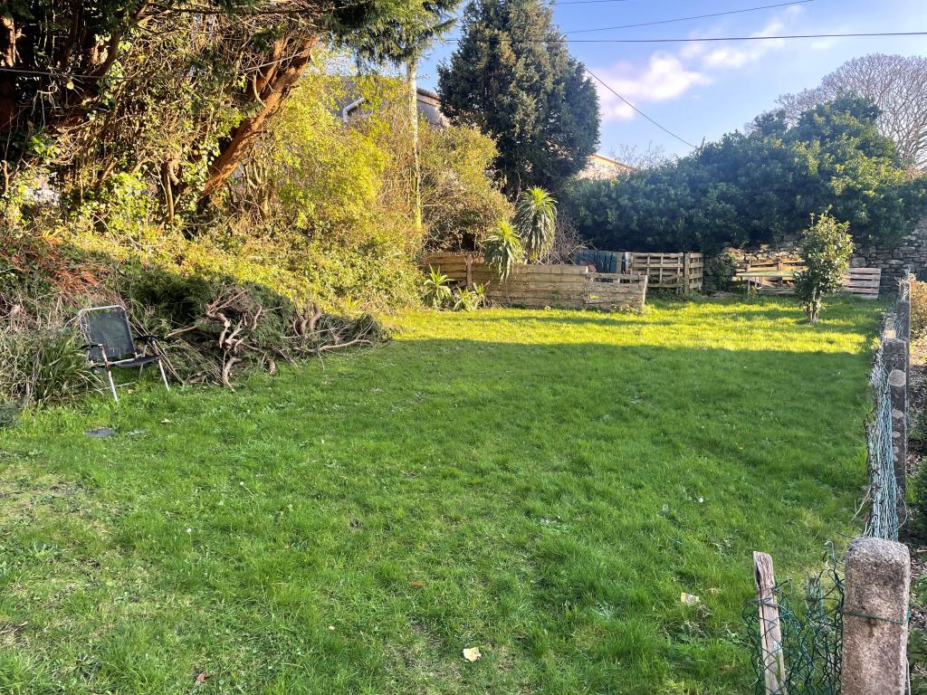 Lot: 22 - FREEHOLD LAND - View of land